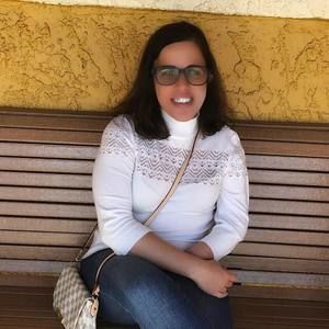 Meet your Posher, Muna